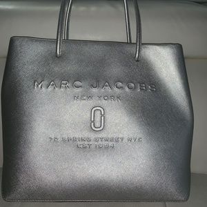 Marc Jacobs Logo Shopper Tote Silver Leather Bag